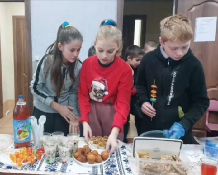 Крисківська гімназія допомагає захисникам