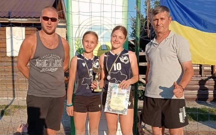 Команда з Понорниці посіла друге місце на обласному турнірі з пляжного волейболу